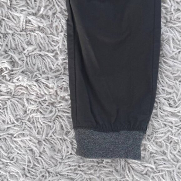 CAT&JACK Boy’s Double-Layered Water-Resistant Pants – Size 8 - Picture 3 of 7